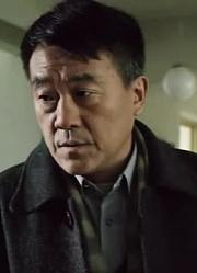 这片开头还好，越看越扭曲
