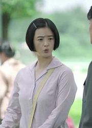 光着身子的女人，还骑着马