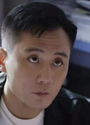 坐等他破产，有种别靠女人