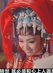 1974年上映，韩国导演执导的邵氏鬼片，全程捂着眼睛看完
