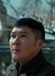 这种绳子也能承住人，导演走点心吧！