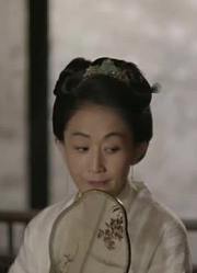 荣妃这身妆扮有点像黑山老妖....