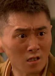 没有看头，导演那么笨