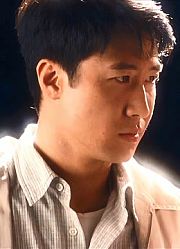 当年黎明，张曼玉的一部《甜蜜蜜》，荣获1994年金像奖九大奖项