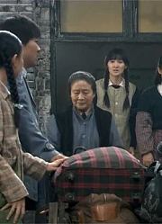 强势婆婆逼儿媳离婚，直接带走家里劳动力，没想到报应太快