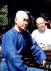 皇上微服私访，遇知府母亲过大寿，竟叫皇上给他下跪！想不死都难