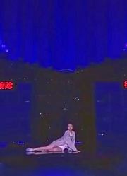 挑战的法则：戚薇将“型秀家族”的成员重聚，演绎“记忆清除”