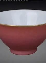 华豫之门：9000欧元买4.7厘米的瓷器，难住鉴宝团，全都鉴定错了