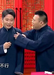 金霏陈曦相声《那些年》，搞笑吐槽搭档，观众笑的合不拢嘴！