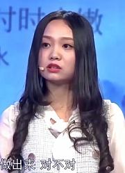 23岁姑娘台上要男友哄，竟逼男友唱歌给她听，逗乐全场