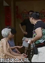 丈夫在外不老实，竟公然和第三者同居，妻子收到消息找上门