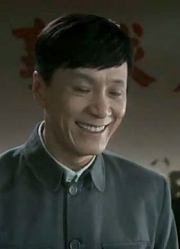 丈夫表达了自己出去学习的想法，女子明白自己没有他的前途重要
