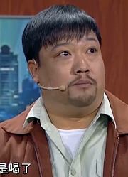贾冰小品《人在囧年》，男子第一次坐高铁商务舱遇囧事，太搞笑了
