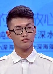22岁小伙身边异性朋友太多，女友：没有安全感，不知道怎么办了！