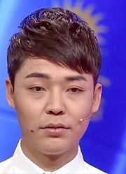 26岁小伙醋意大，称女友手机里有很多前任照片丨爱情保卫战