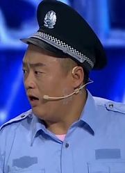 爆笑小品《最美》：文松套路宋晓峰当模特，魔性步伐直接笑喷