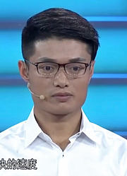 25岁小伙登台求职，非科班出身的他，竟想做主持人！