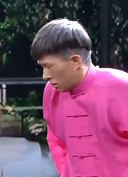 小品《健身狂想曲》：小超越实力碰瓷全靠铁头功，笑翻观众