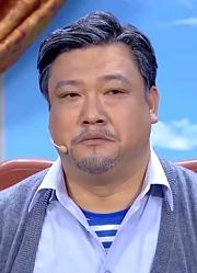 小品《我为你而来》，王雪冬给贾冰送绿帽子，观众看到笑不停