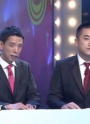 贾旭明张康小品《笑话趣谈》，辛辣讽刺社会乱象，经典中的经典