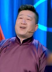 相声《追梦人》：张鹤伦调戏郎鹤焱像王八活得长寿，这多损呐