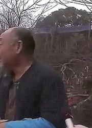 老人为买房养老，想找儿子要回养老钱，谁知儿子宁愿待在船上