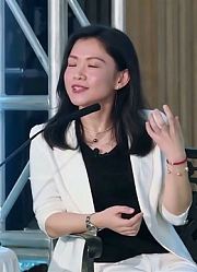 明星综艺娱乐：李晨的聊天害郑恺惨遭喷水，直接爆笑名场面啊