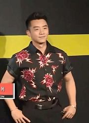 第一时尚：多款衬衫热辣来袭，点燃夏日活力激情