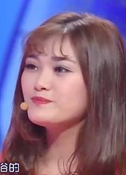 男友迷了路，姑娘大动肝火责骂男友，主持人都看不下去了丨爱保