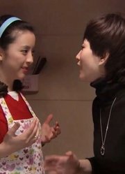妈妈庆幸女儿找到好归宿，没料拿起请柬一看，大过年都忍不住发火