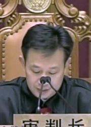 巨款争夺2：女婿和丈母娘在法院对质，为了争夺房产