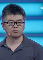 蛋壳雕传承人登台，愿意拍卖自己最满意的作品，把钱捐给自闭儿童