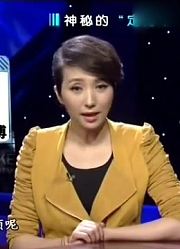 拍客：男子似孙悟空般会定身术！一念咒语果然鸡就被定住了！