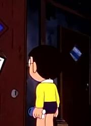 《哆啦A梦经典版》世界和平安全徽章上真的厉害，学校里的好朋友都在讨论