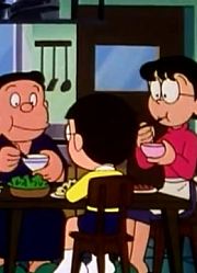 家里那小孩最近迷上了《哆啦A梦经典版》大雄的黑洞上，还拉着爸妈一起看