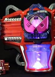 【特摄】演员（KamenRiderUltramanSuperSentai）那些在两部特摄剧中扮演过主要角色的人们