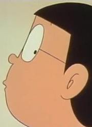 小皇帝昨天开始老看《哆啦A梦》摸一下手套上，游戏都不玩了