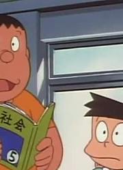 我和奶奶说，班里最好的朋友都爱看《哆啦A梦》真心话镜子