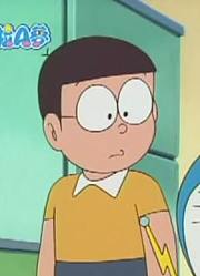 家里那小孩最近迷上了《哆啦A梦》轰雷棒上，还拉着爸妈一起看