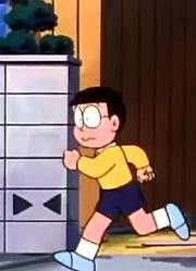 我的小孩最近迷上了《哆啦A梦》随心所欲卡上，搞的爸妈也想看了