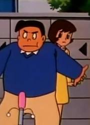 家里的小孩最近迷上了《哆啦A梦》采访机器人下，搞的爸妈也想看了