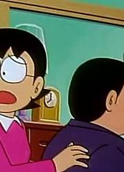 我家小孩最近迷上了《哆啦A梦》墙壁景色更换机，真的那么有意思吗