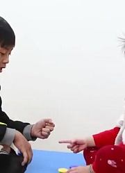 790小姐姐老师教孩子们看图识字学习形状亲子互动