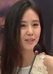 桌桌有娱刘诗诗携手三浦春马广州宣传