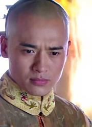 小宛病重昏迷，皇帝不想离开小宛，竟不顾礼制让大臣来后宫禀报