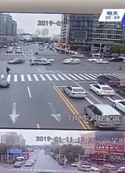 男子肇事逃逸后被抓，竟还不承认自己的过错，结局看得太解气了