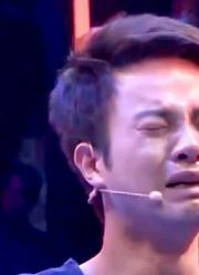 男子抛下父亲女儿，离家出走无音讯，门开后跪地后悔大哭丨等着我