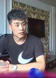 男子向女友索要借款，却遭女友哥哥控诉小家气，直呼：去法院起诉