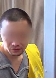 夫妻结婚十几年很恩爱，丈夫却无意中发现妻子出轨，这让他慌了神