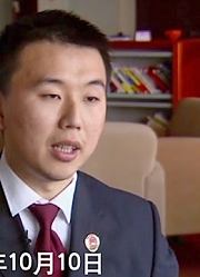 女子和男友提出分手，男友竟上门索要分手费，两人还发生肢体冲突